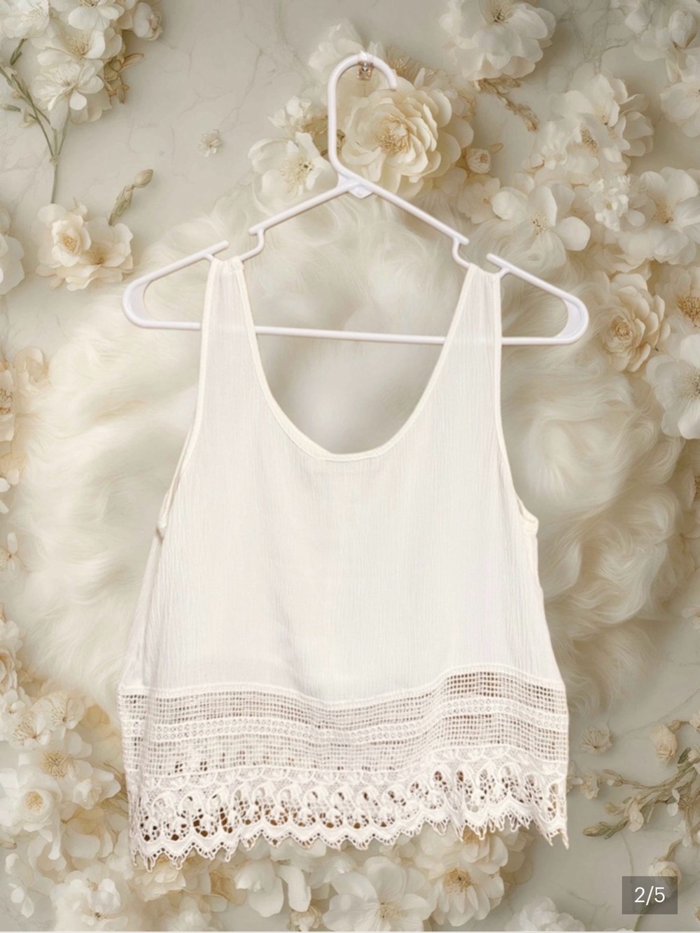🌸✨ ELODIE IVORY CROCHET LACE BOHO TANK TOP SIZE SMALL ✨🌸 - Picture 4 of 7